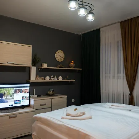 Pozoriste Penthaus Appartement *